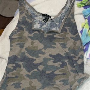 Camo print tank top